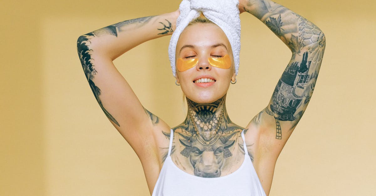 découvrez le monde fascinant des tattoos : idées originales, significations, conseils pour bien choisir votre tatouage et astuces pour en prendre soin. inspirez-vous et trouvez le style qui vous correspond !