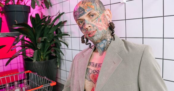 découvrez des idées de tatouages uniques pour exprimer votre personnalité. inspirez-vous de créations originales et trouvez le tatouage parfait pour un style qui vous ressemble vraiment.