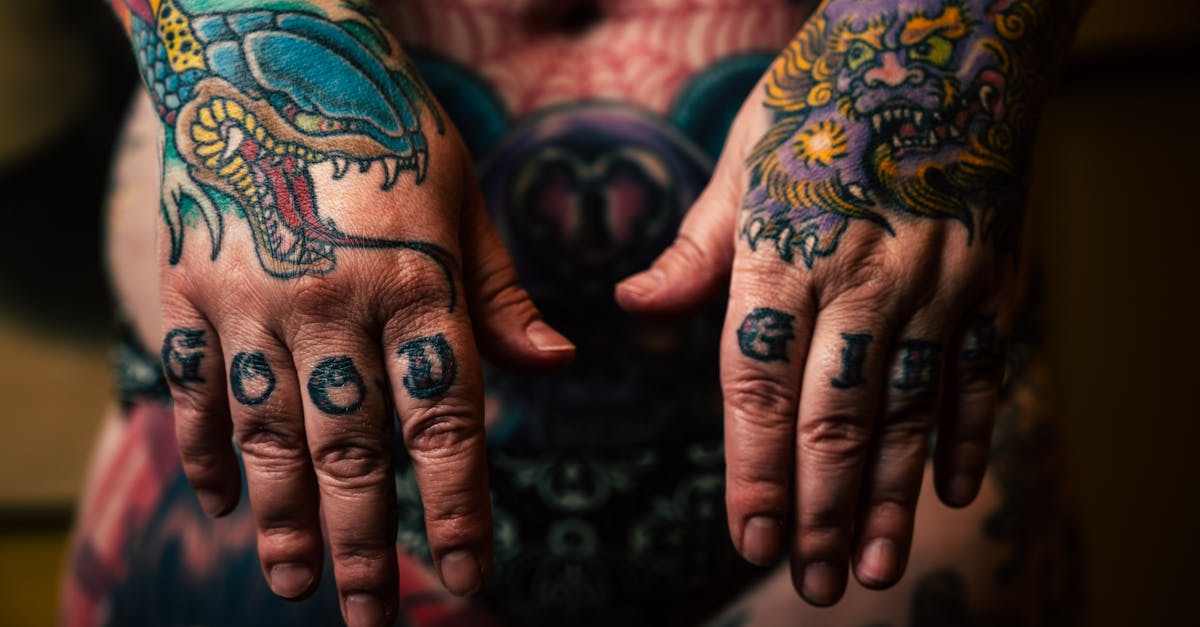 découvrez la signification et les styles uniques du tatouage dragon. explorez des inspirations, motifs et conseils pour choisir votre tattoo dragon idéal.