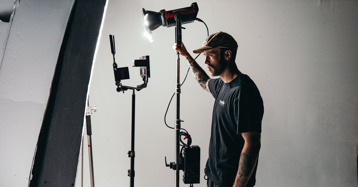 découvrez des inspirations de tatouages pour hommes, des designs tendance et des idées originales pour exprimer votre style unique.